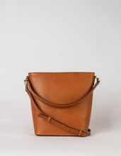 Load image into Gallery viewer, Leather Bobbi Bucket Bag Maxi | Cognac Classic Leather