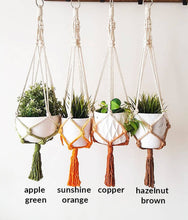 Load image into Gallery viewer, Dip Dyed Macrame