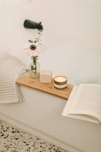Load image into Gallery viewer, Gold Travel Candle