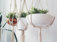 Load image into Gallery viewer, Macrame Plant Hanger