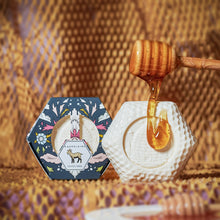 Load image into Gallery viewer, Goats Milk Honey Soap