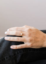 Load image into Gallery viewer, Burst Ring | Opal