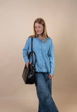 Load image into Gallery viewer, Kate Bag | Black Croco Classic Leather