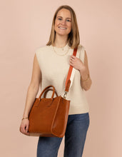 Load image into Gallery viewer, Jackie Bag | Cognac Classic Leather