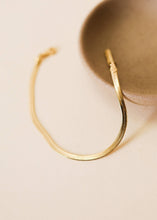 Load image into Gallery viewer, Flat Chain Bracelet | Gold