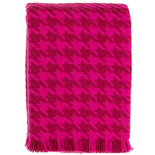 Load image into Gallery viewer, Houndstooth Throw | Pink