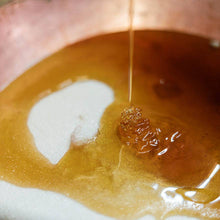 Load image into Gallery viewer, Honey Candy Caramels