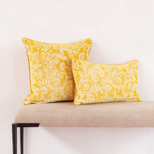 Load image into Gallery viewer, Isadora Jacquard | Pillow

