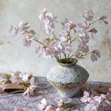 Load image into Gallery viewer, Sweet Pea Faux Floral