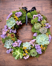 Load image into Gallery viewer, Living Succulent Wreath Workshop