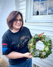 Load image into Gallery viewer, Living Succulent Wreath Workshop