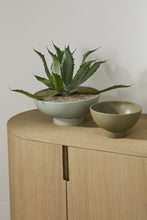 Load image into Gallery viewer, Betline Bowl with Saucer