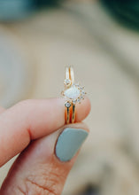 Load image into Gallery viewer, Burst Ring | Opal