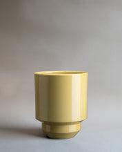 Load image into Gallery viewer, Hoff Glazed Planter | Pale Yellow