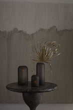 Load image into Gallery viewer, Calina Vase