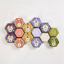 Load image into Gallery viewer, Calendaula Honey Soap