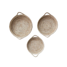 Load image into Gallery viewer, Grass & Date Leaf Woven Tray
