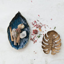 Load image into Gallery viewer, Brass Monstera Leaf
