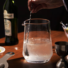 Load image into Gallery viewer, Burke Crystal Mixing Glass