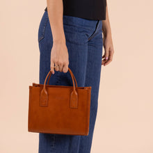 Load image into Gallery viewer, Jackie Midi | Cognac Classic Leather