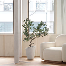 Load image into Gallery viewer, Funnel Planter | Black