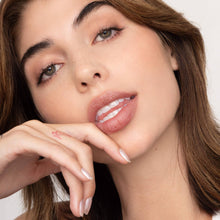 Load image into Gallery viewer, Roxie Lip Tint