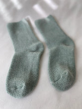 Load image into Gallery viewer, Cloud Socks