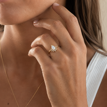 Load image into Gallery viewer, Burst Ring | Opal
