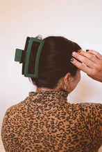 Load image into Gallery viewer, XL Claw Clip | Green
