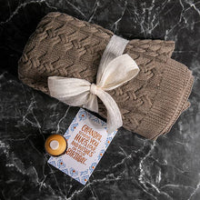 Load image into Gallery viewer, Double Cable Throw Blanket
