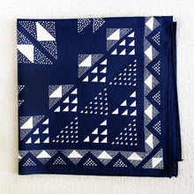Load image into Gallery viewer, Quilt Bandana l Navy
