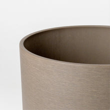 Load image into Gallery viewer, Signature Planter l Beachwood
