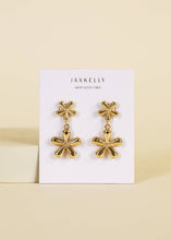 Load image into Gallery viewer, Double Daisy Earrings
