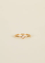 Load image into Gallery viewer, Diamond Stud Ring | Champagne
