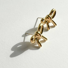 Load image into Gallery viewer, Bow Earring
