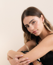 Load image into Gallery viewer, Double Daisy Earrings
