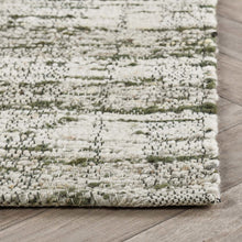 Load image into Gallery viewer, Perth Rug | Green
