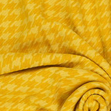 Load image into Gallery viewer, Houndstooth Throw | Daisy
