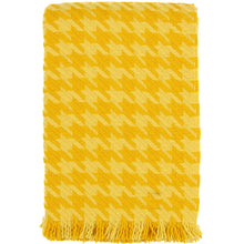 Load image into Gallery viewer, Houndstooth Throw | Daisy
