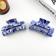 Load image into Gallery viewer, Blue Floral Claw Clip
