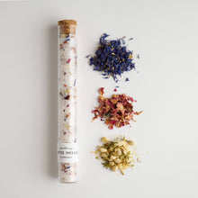 Load image into Gallery viewer, Bath Soak | Wildflowers
