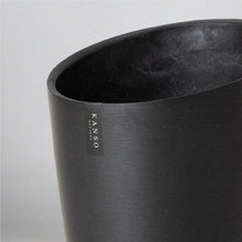 Load image into Gallery viewer, Funnel Planter | Black
