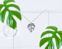 Load image into Gallery viewer, Mini Monstera Necklace

