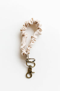 Scrunchie Keychain l Oat Milk