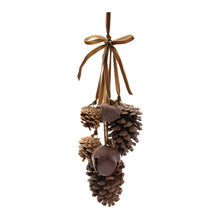 Load image into Gallery viewer, Pinecone &amp; Bell Swag
