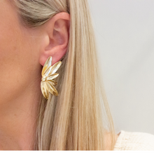 Load image into Gallery viewer, Elle Earring
