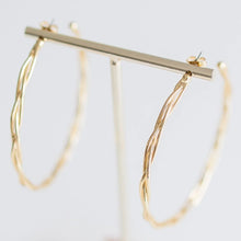 Load image into Gallery viewer, Berkley Earring
