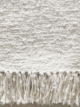 Load image into Gallery viewer, Cozy Boucle Throw l Ivory
