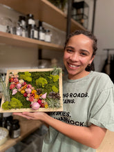 Load image into Gallery viewer, Botanical Frame Workshop
