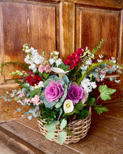 Load image into Gallery viewer, Modern Farmhouse Flower Basket Workshop
